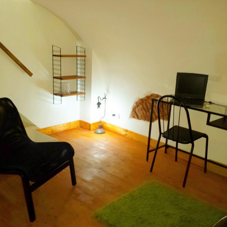 Il Pozzo Di Santa Teresa Apartment Catania Bilik gambar