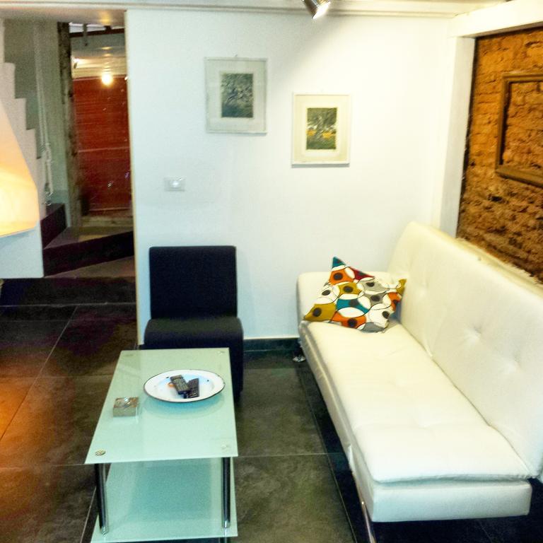 Il Pozzo Di Santa Teresa Apartment Catania Bilik gambar